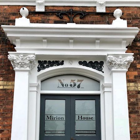 No57 Aparthotel Crewe Exterior foto